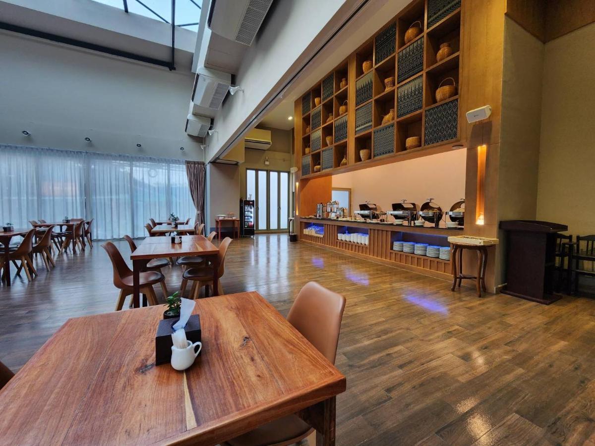 The Cotton Tree Hometel Кхон Каен Екстериор снимка